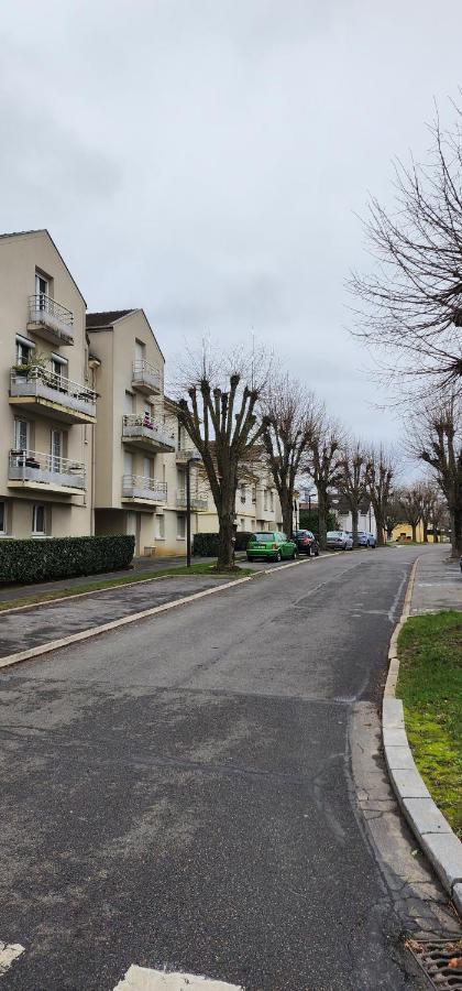 Paris Disney โคลลิเฌียง ภายนอก รูปภาพ